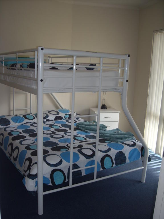 Beaches Apartments Merimbula Szoba fotó